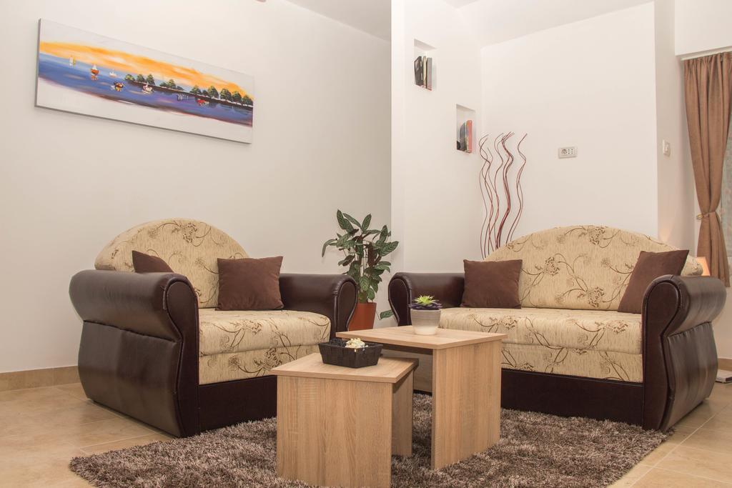 Apartments Matijasevic Nikšić Bagian luar foto