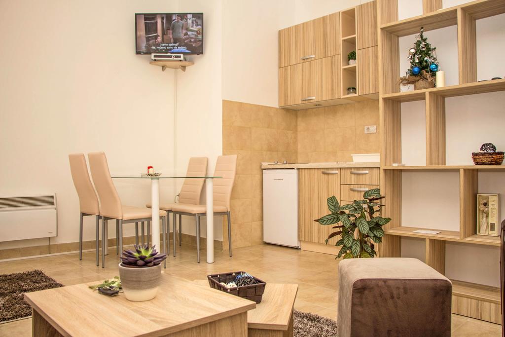 Apartments Matijasevic Nikšić Bagian luar foto